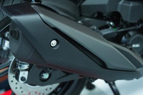 Honda SH 350i 2025 mới nhập khẩu về đại lý thiết kế đẹp long lanh, trang bị đỉnh cao có giá ra sao?