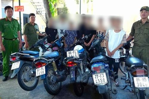 Bắt nhóm 'tuổi teen' ở Bình Thuận trộm cắp hàng loạt xe máy