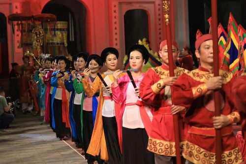 Ra mắt tour đêm 'Tiếng chuông Trấn Vũ'