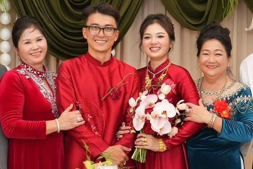 Cô dâu Cà Mau nhận hồi môn 25 cây vàng, 100 con chồn hương giá 1 tỷ