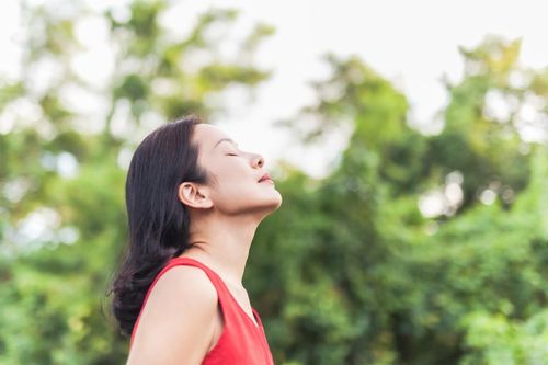 6 bài tập giúp người bệnh COPD 'dễ thở'
