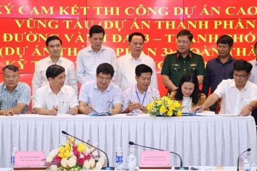 Cam kết hoàn thành 2 dự án cao tốc qua Đồng Nai