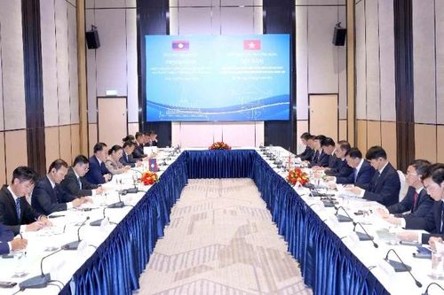 Góp phần củng cố, tăng cường mối quan hệ hữu nghị truyền thống Việt Nam- Lào