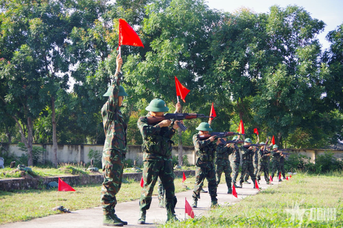 '3 nổ' của chiến sĩ mới Lữ đoàn 87