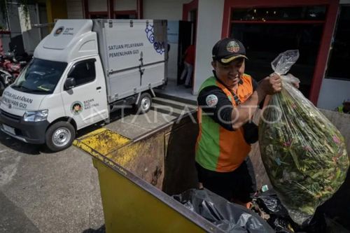 Tái chế rác thải thực phẩm hiệu quả