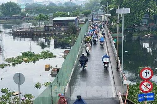TPHCM: Cấm xe lưu thông qua cầu Phú Định từ ngày 7/6