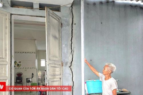 Người dân 'bất an' sống cạnh khai trường Công ty than Mạo Khê