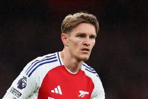 Arsenal bất ngờ đàm phán tìm người thay thế Odegaard