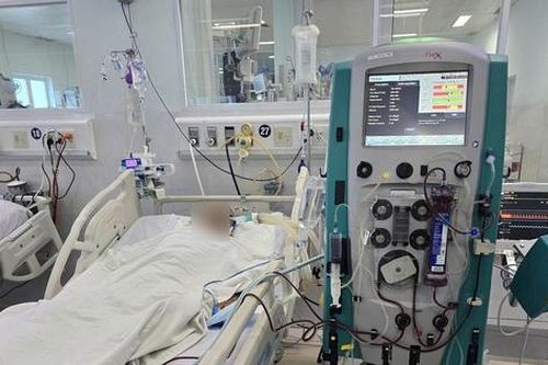 Cứu sống bệnh nhân bị viêm mô bào biến chứng nguy kịch