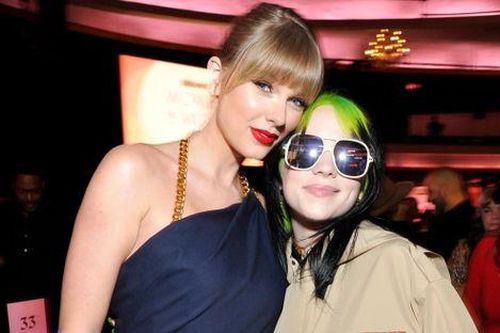 Taylor Swift nói gì về chiến thắng của Billie Eilish tại American Music Awards 2025?
