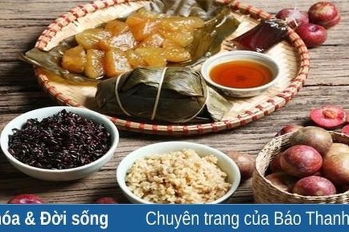Ăn bánh tro, nhấm cơm rượu