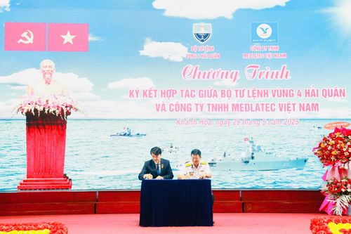 Vùng 4 Hải quân ký kết hợp tác nâng cao chất lượng chăm sóc sức khỏe quân nhân