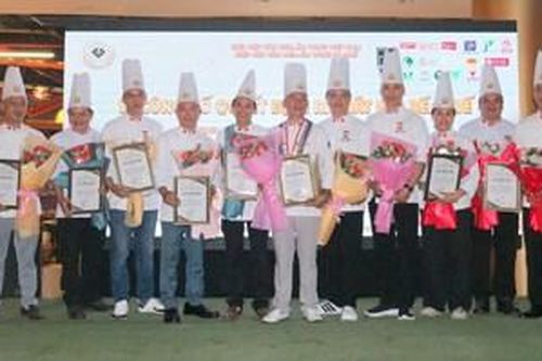 Các đầu bếp Huế 'về chung nhà' để phát huy giá trị ẩm thực truyền thống