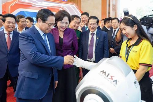 Thủ tướng ấn tượng với MISA Lending: 'Ai cũng có thể vay vốn được'