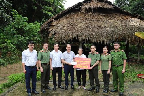 Thêm nhiều tác phẩm phản ánh chân thực những khó khăn, vất vả của lực lượng CAND