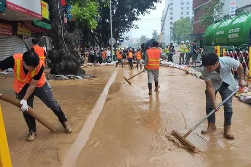 Hiện tượng trào bùn trên phố Cát Linh đã được kiểm soát