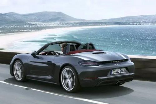 Porsche dừng sản xuất một số mẫu xe chạy xăng