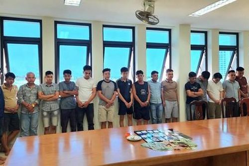 Triệt xóa sòng xóc đĩa, bắt giữ 17 đối tượng đánh và gá bạc