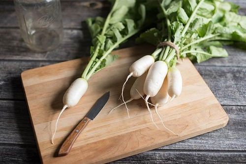 Củ cải trắng trị bệnh gì?