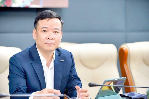 Đại học Kinh tế quốc dân có giám đốc mới