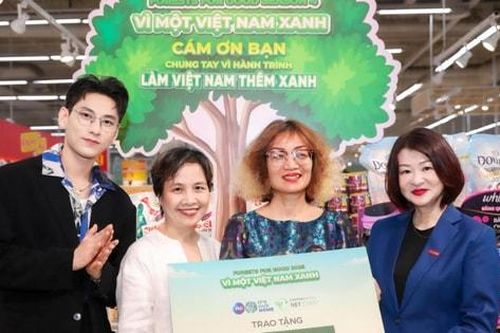 P&G và Central Retail tiếp tục phát động chương trình phủ xanh Việt Nam