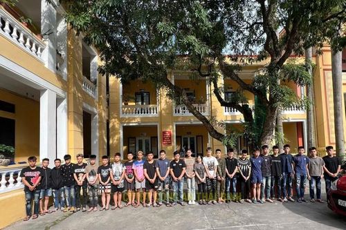 Hẹn hỗn chiến qua mạng, khởi tố 31 thanh thiếu niên