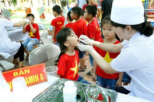 Tốn tiền mua vitamin A liều cao cho con nhưng nhận về chỉ là… liều thấp