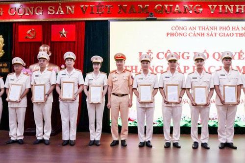 Quyết tâm cao nhất giữ gìn trật tự, an toàn giao thông Thủ đô