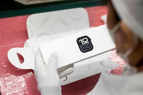 Apple đang sản xuất thiết bị nào tại Việt Nam?