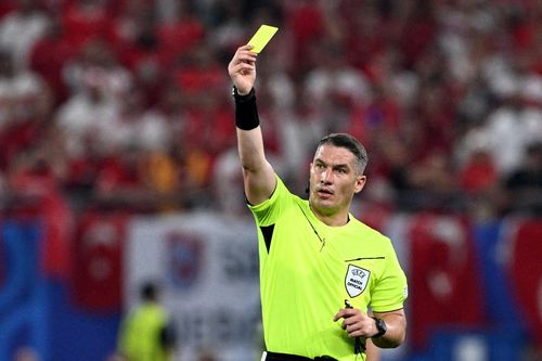 Danh tính trọng tài bắt chung kết Champions League