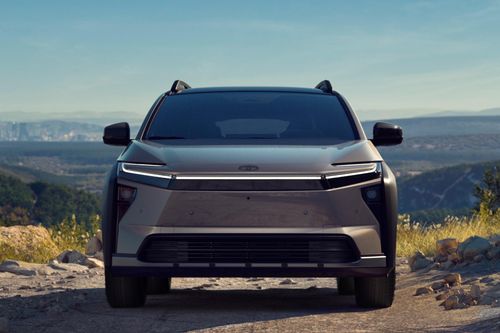 Toyota và Lexus chuẩn bị ồ ạt ra mắt xe điện tại Mỹ