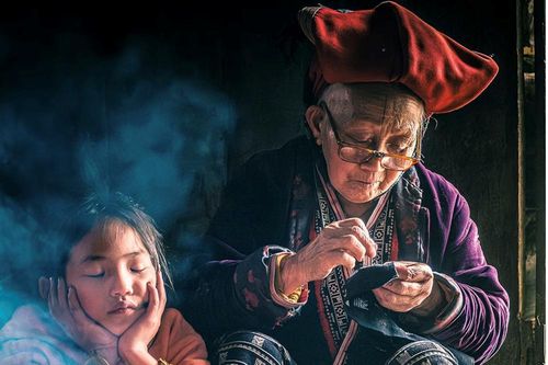 Bức ảnh phụ nữ người Dao Đỏ (Việt Nam) chiến thắng cuộc thi National Geographic 2025