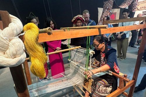 Nối mạch di sản cộng đồng