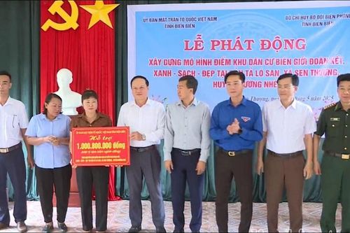 Xây dựng mô hình 'Khu dân cư biên giới đoàn kết, xanh - sạch - đẹp'