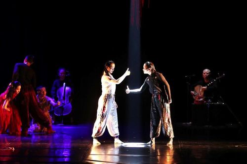 'Mã: đường về hư vô'- nơi vũ đạo, âm nhạc truyền thống và đương đại giao thoa, hòa quyện