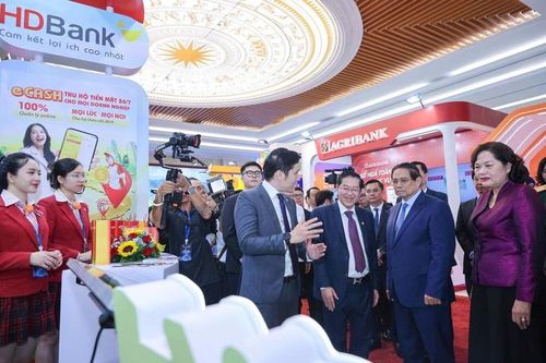 HDBank thu hút nhiều lượt tham quan và trải nghiệm tại 'Ngày chuyển đổi số ngành ngân hàng'
