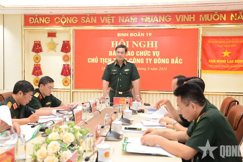 Thượng tướng Vũ Hải Sản chủ trì Hội nghị bàn giao chức vụ Chủ tịch Tổng công ty Đông Bắc