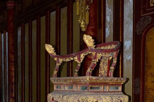 Bộ VH-TT-DL cử 3 thành viên tham gia Hội đồng 'cứu' Ngai vua triều Nguyễn