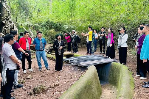 Theo dấu chân cuộc Tổng tiến công và nổi dậy mùa Xuân 1975: Hun đúc lòng yêu nước, cống hiến nghệ thuật