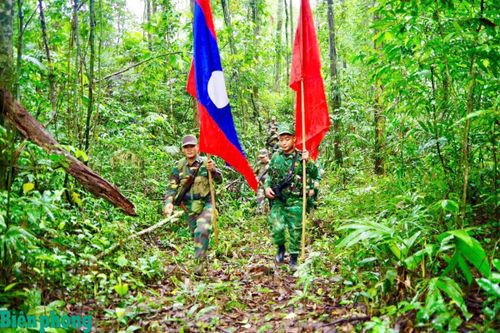 Tuần tra song phương biên giới cấp tỉnh Nghệ An - Bô Ly Khăm Xay