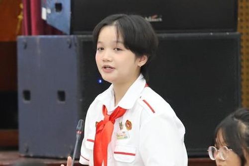Học sinh TPHCM đề xuất đặt 'Trạm yêu thương' lan tỏa lòng nhân ái