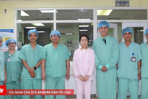 Nữ bệnh nhân hồi sinh nhờ trái tim người chết não