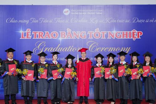 Hơn 2.000 tân khoa tốt nghiệp Trường Đại học Tôn Đức Thắng đợt tháng 5 năm 2025