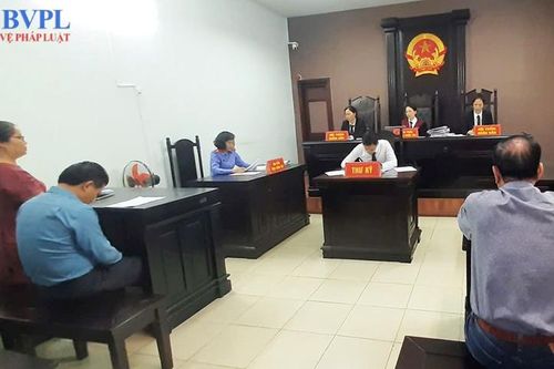 VKSND Quận 7 phối hợp tổ chức phiên tòa rút kinh nghiệm theo Cụm