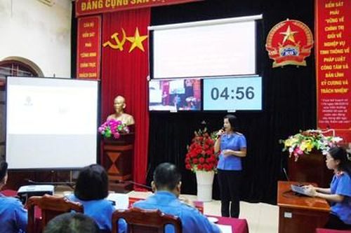 Thi trình bày bài phát biểu của Kiểm sát viên tại phiên tòa dân sự sơ thẩm