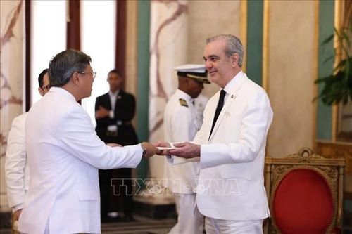 Tổng thống CH Dominicana khẳng định coi trọng mối quan hệ với Việt Nam