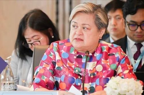 Philippines có Ngoại trưởng mới