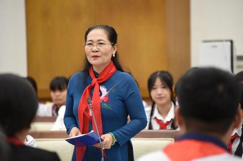 Lãnh đạo Tp.HCM lắng nghe ý kiến thiếu nhi