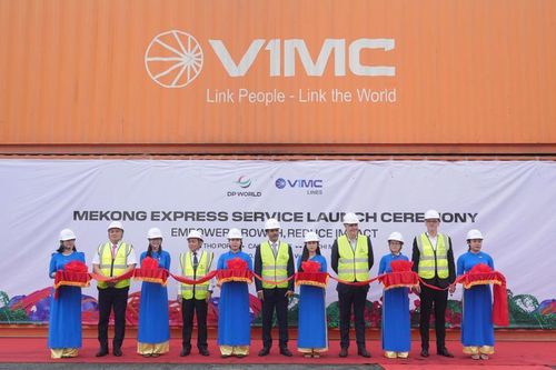 Ra mắt tuyến vận tải Mekong Express giúp rút ngắn 70% thời gian, tăng kết nối chuỗi cung ứng miền Nam