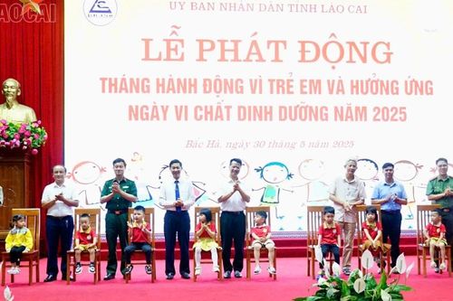 Phát động Tháng hành động vì trẻ em và hưởng ứng Ngày vi chất dinh dưỡng